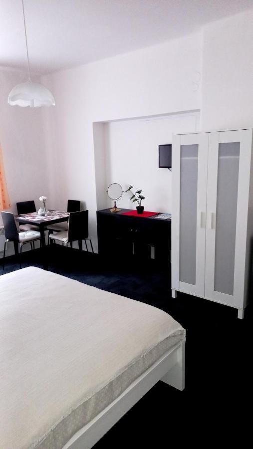 Apartmany Karlštejn Extérieur photo