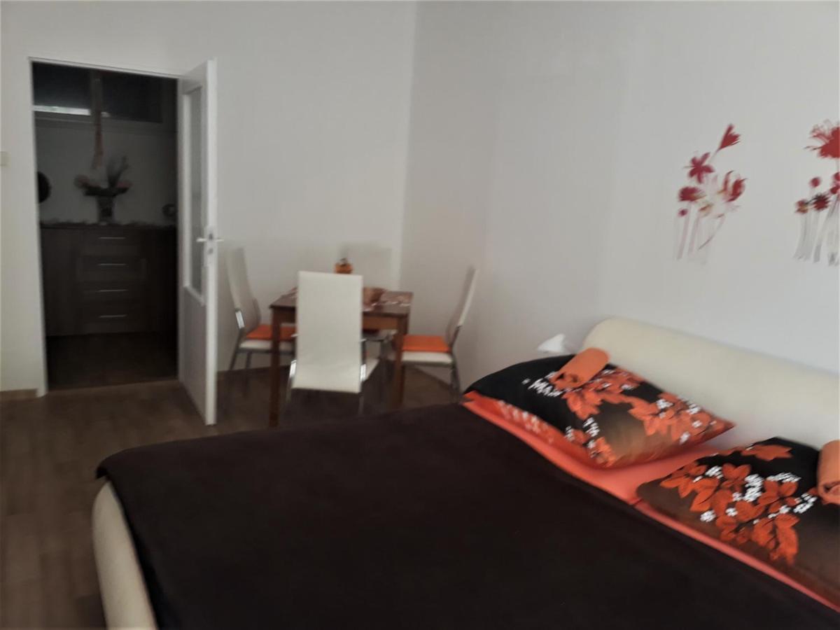 Apartmany Karlštejn Extérieur photo
