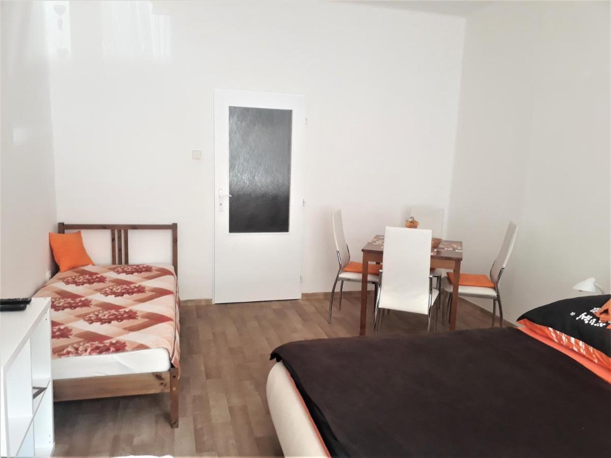 Apartmany Karlštejn Extérieur photo